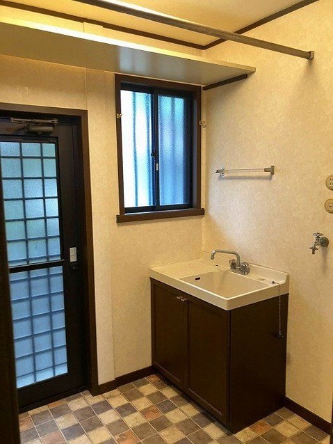 detached 京都府京都市伏見区淀際目町235番地4 淀際目町貸店舗