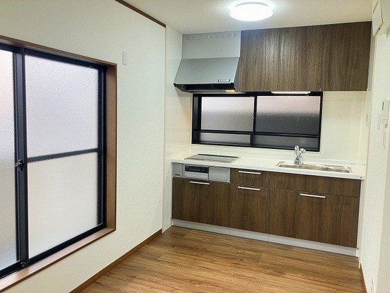 townhouse 京都府京都市伏見区淀際目町235番地4 淀際目町貸店舗