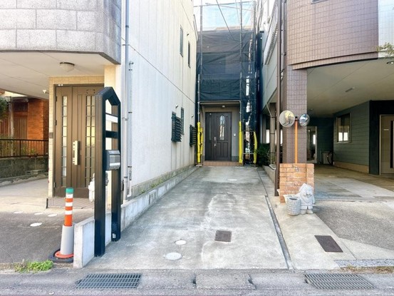 townhouse 京都府京都市伏見区淀際目町235番地4 淀際目町貸店舗