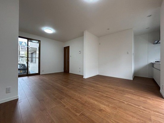 detached 京都府京都市伏見区淀際目町235番地4 淀際目町貸店舗