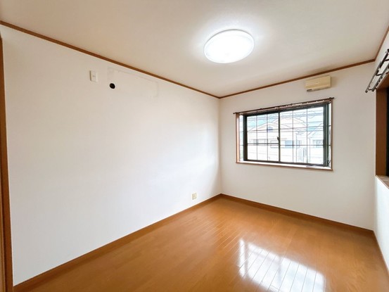 detached 京都府京都市伏見区淀際目町235番地4 淀際目町貸店舗
