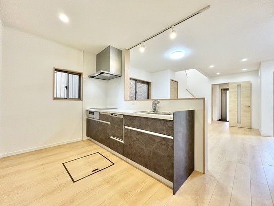 townhouse 奈良県北葛城郡河合町広瀬台３丁目11-11
