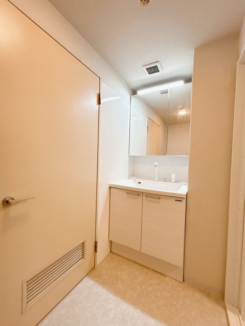 apartment 埼玉県本庄市五十子１丁目1-9 本庄テナント A号室