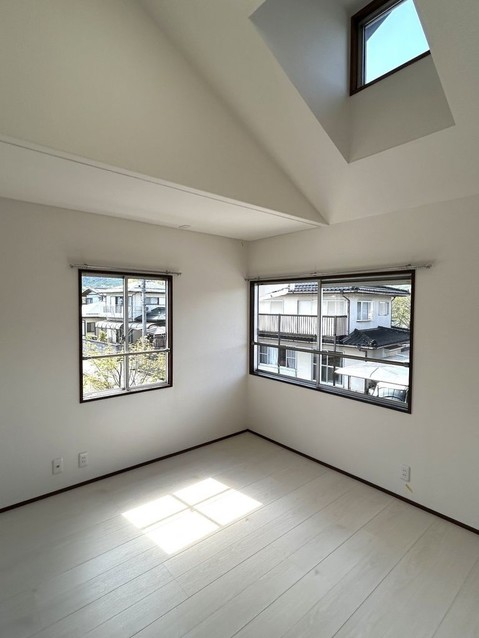 detached 長野県諏訪市沖田町１丁目96-2 広瀬橋Sビル A・B号室
