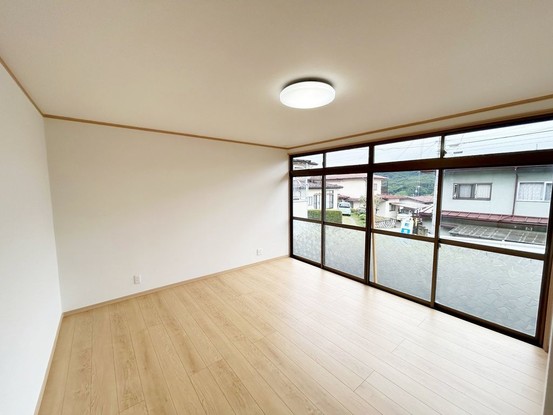 detached 長野県諏訪市沖田町１丁目96-2 広瀬橋Sビル A・B号室