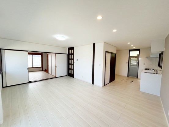 detached 長野県諏訪市沖田町１丁目96-2 広瀬橋Sビル A・B号室
