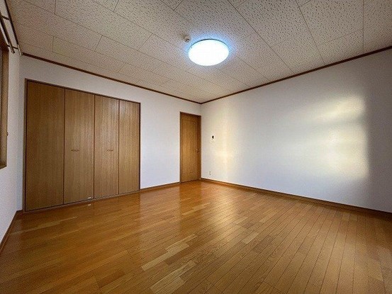 detached 長野県諏訪市沖田町１丁目96-2 広瀬橋Sビル A・B号室