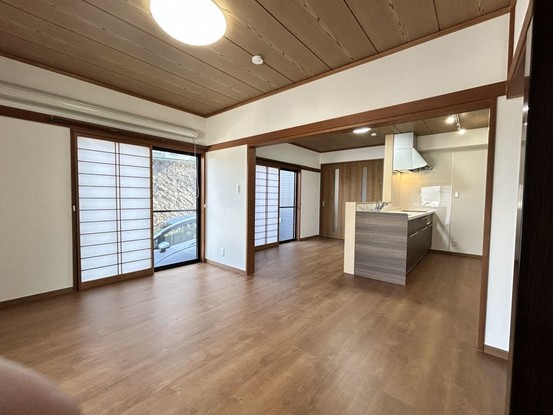 detached 長野県諏訪市沖田町１丁目96-2 広瀬橋Sビル A・B号室