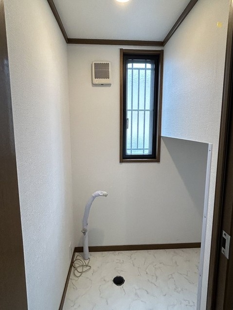 detached 長野県諏訪市沖田町１丁目96-2 広瀬橋Sビル A・B号室