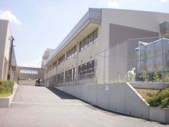 detached 長野県諏訪市沖田町１丁目96-2 広瀬橋Sビル A・B号室