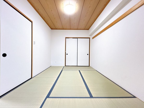 apartment 愛知県豊田市生駒町大坪17番地 キングスコート豊田生駒 1階