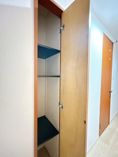 apartment 愛知県豊田市生駒町大坪17番地 キングスコート豊田生駒 1階