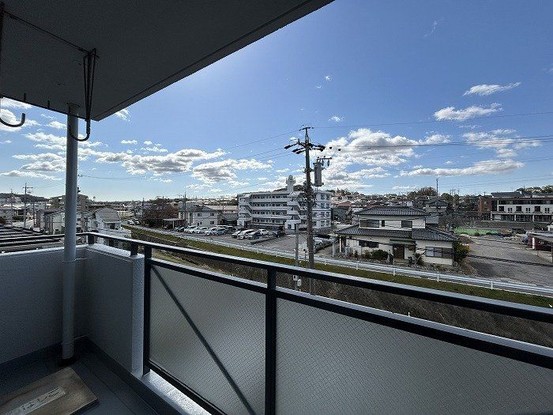 apartment 愛知県豊田市生駒町大坪17番地 キングスコート豊田生駒 1階