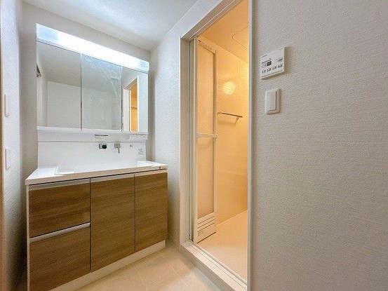 apartment 愛知県豊田市生駒町大坪17番地 キングスコート豊田生駒 1階