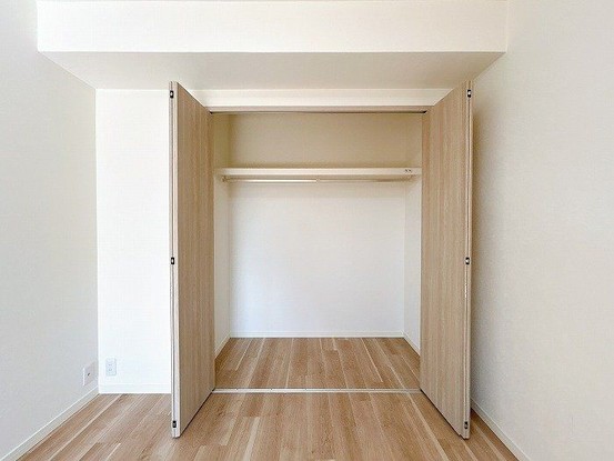 apartment 愛知県豊田市生駒町大坪17番地 キングスコート豊田生駒 1階