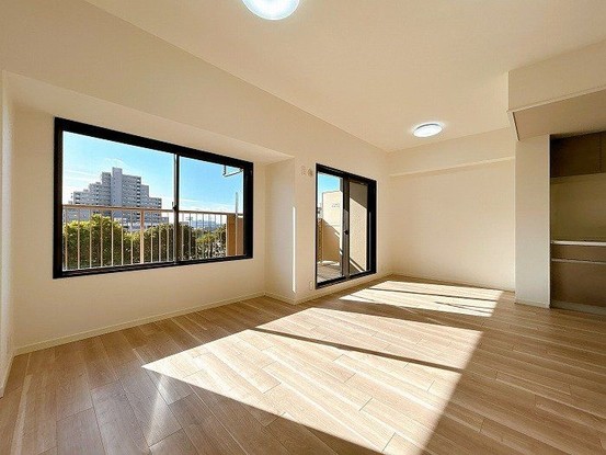 apartment 愛知県豊田市生駒町大坪17番地 キングスコート豊田生駒 1階