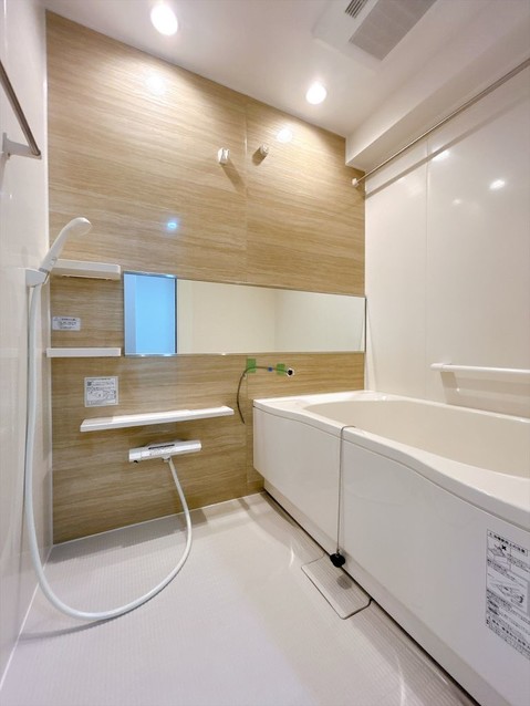 apartment 愛知県豊田市生駒町大坪17番地 キングスコート豊田生駒 1階