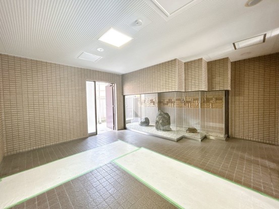 apartment 愛知県豊田市生駒町大坪17番地 キングスコート豊田生駒 1階