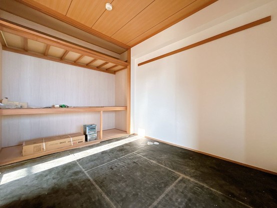 apartment 愛知県豊田市生駒町大坪17番地 キングスコート豊田生駒 1階