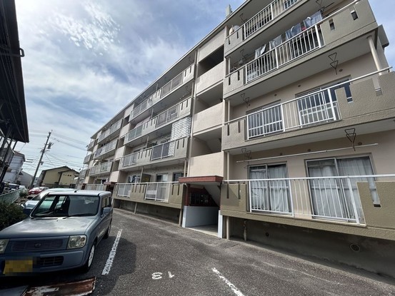apartment 愛知県豊田市生駒町大坪17番地 キングスコート豊田生駒 1階