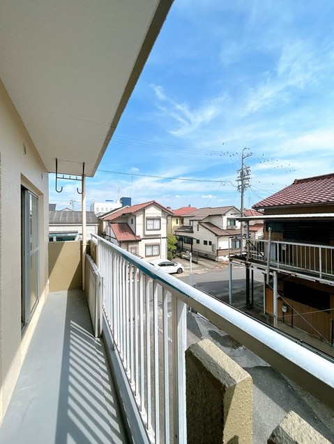 apartment 愛知県豊田市生駒町大坪17番地 キングスコート豊田生駒 1階