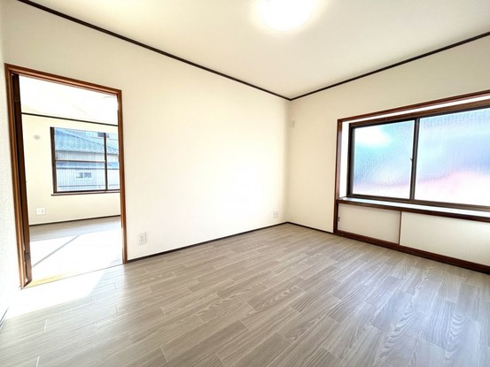 apartment 三重県四日市市西坂部町3800番地の1 1階