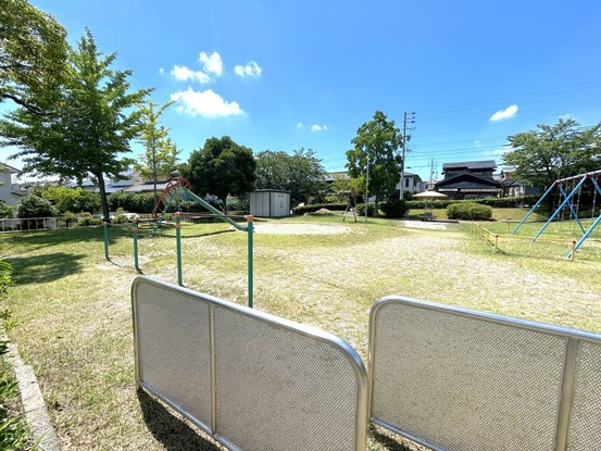 apartment 三重県四日市市西坂部町3800番地の1 1階