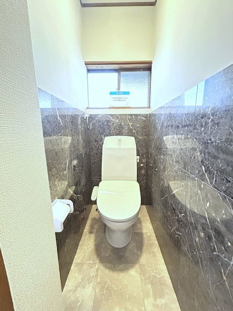 apartment 三重県四日市市西坂部町3800番地の1 1階