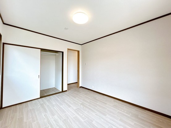detached 三重県四日市市西坂部町3800番地の1 1階