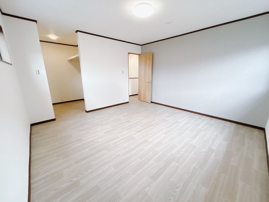 detached 三重県四日市市西坂部町3800番地の1 1階