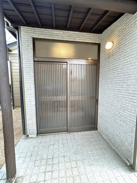 detached 三重県四日市市西坂部町3800番地の1 1階