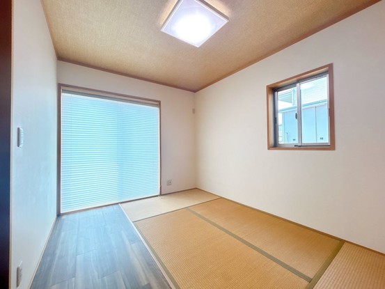 detached 三重県四日市市西坂部町3800番地の1 1階