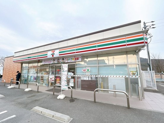 detached 三重県四日市市西坂部町3800番地の1 1階