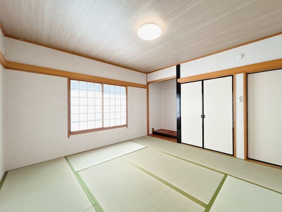 detached 三重県四日市市西坂部町3800番地の1 1階