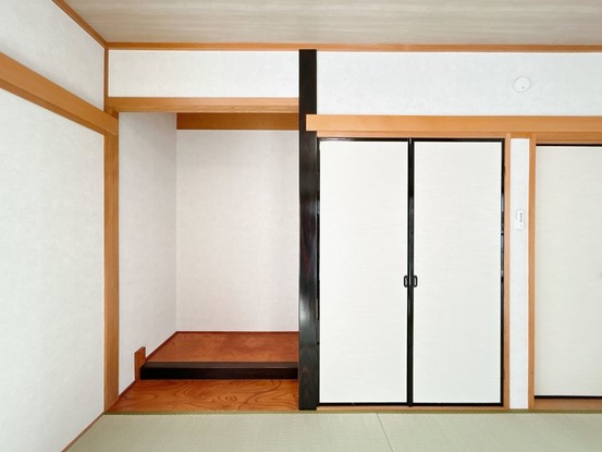 detached 三重県四日市市西坂部町3800番地の1 1階