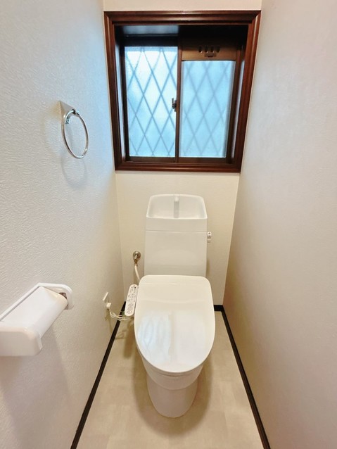 detached 三重県四日市市西坂部町3800番地の1 1階