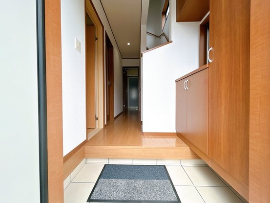 detached 三重県四日市市西坂部町3800番地の1 1階