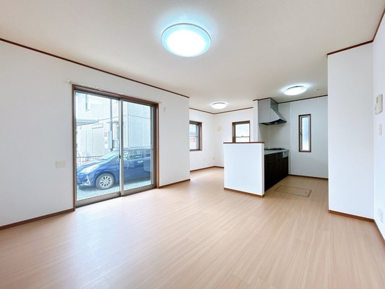 detached 三重県四日市市西坂部町3800番地の1 1階