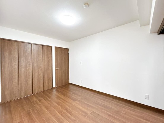 apartment 三重県四日市市西坂部町3800番地の1 1階