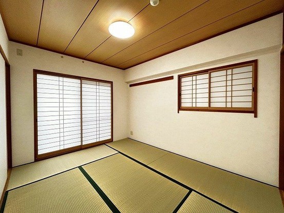 apartment 三重県四日市市西坂部町3800番地の1 1階