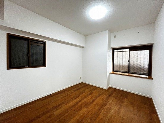 apartment 三重県四日市市西坂部町3800番地の1 1階