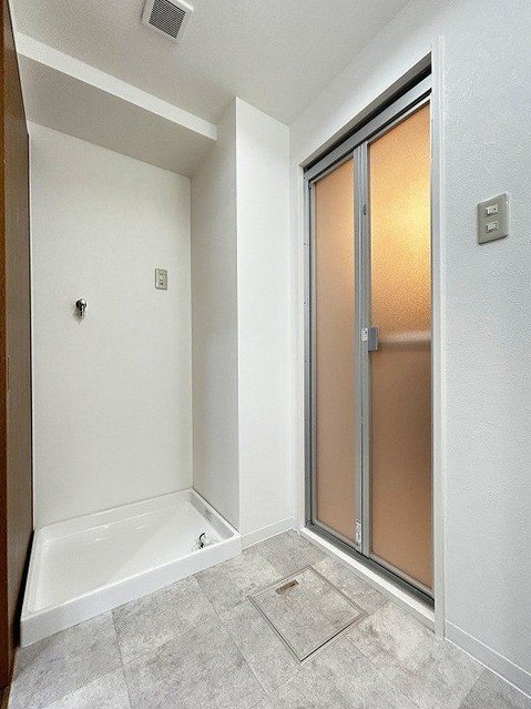 apartment 三重県四日市市西坂部町3800番地の1 1階