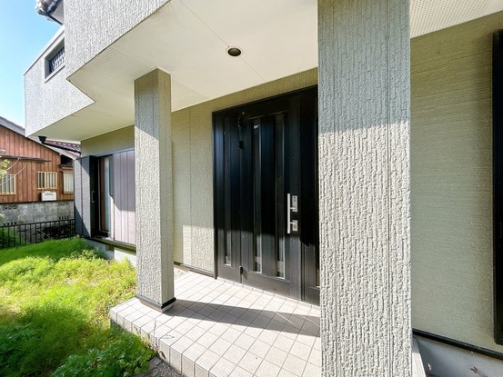 detached 三重県四日市市西坂部町3800番地の1 1階
