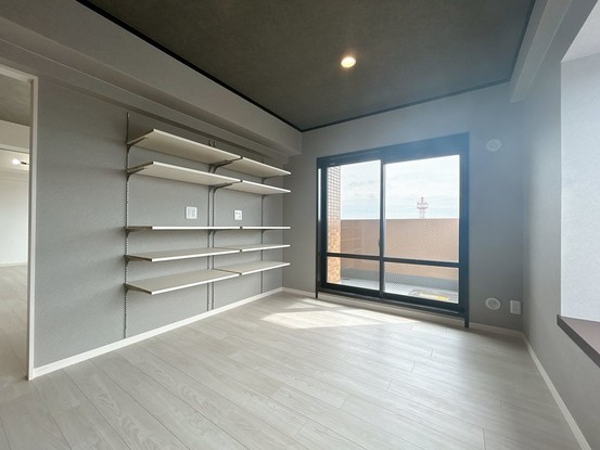 apartment 三重県四日市市西坂部町3800番地の1 1階