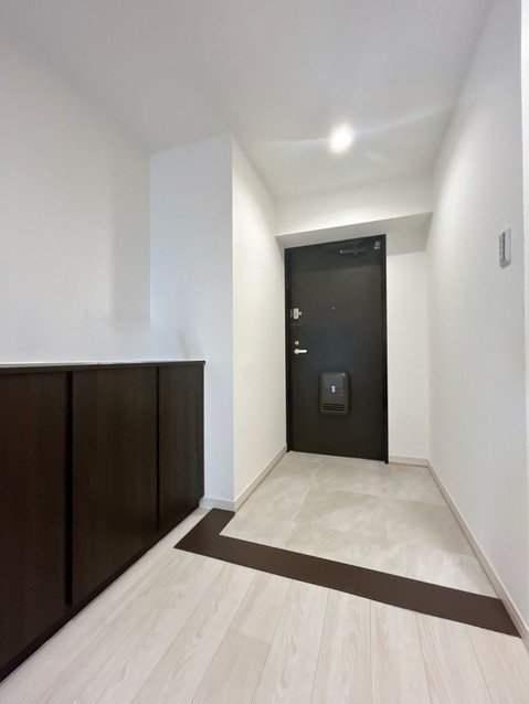 apartment 三重県四日市市西坂部町3800番地の1 1階