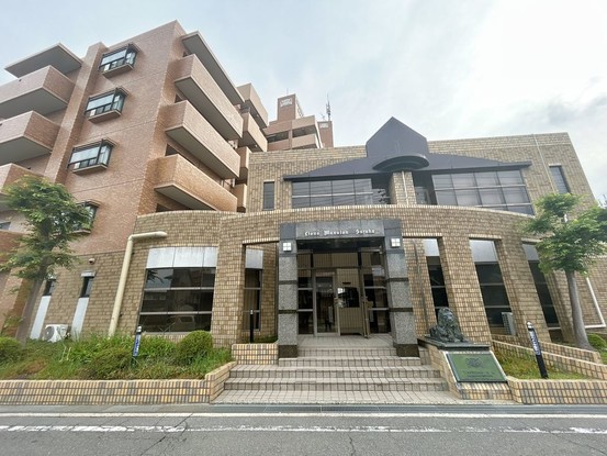 apartment 三重県四日市市西坂部町3800番地の1 1階