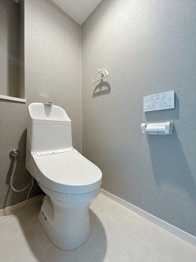 apartment 三重県四日市市西坂部町3800番地の1 1階