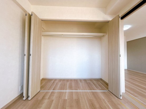 apartment 三重県四日市市西坂部町3800番地の1 1階