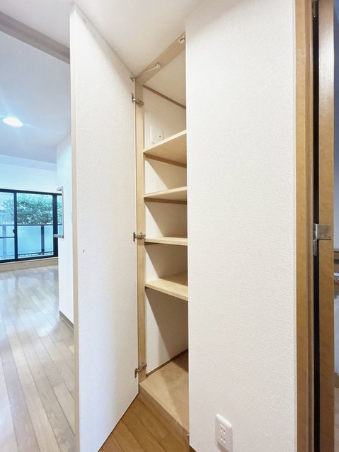 apartment 千葉県千葉市中央区道場南２丁目2‐3 脩和ビル 101号室