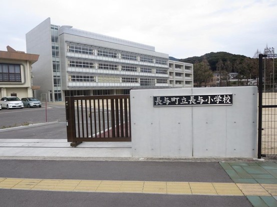 apartment 長崎県長崎市滑石１丁目23番4号 ETテナント